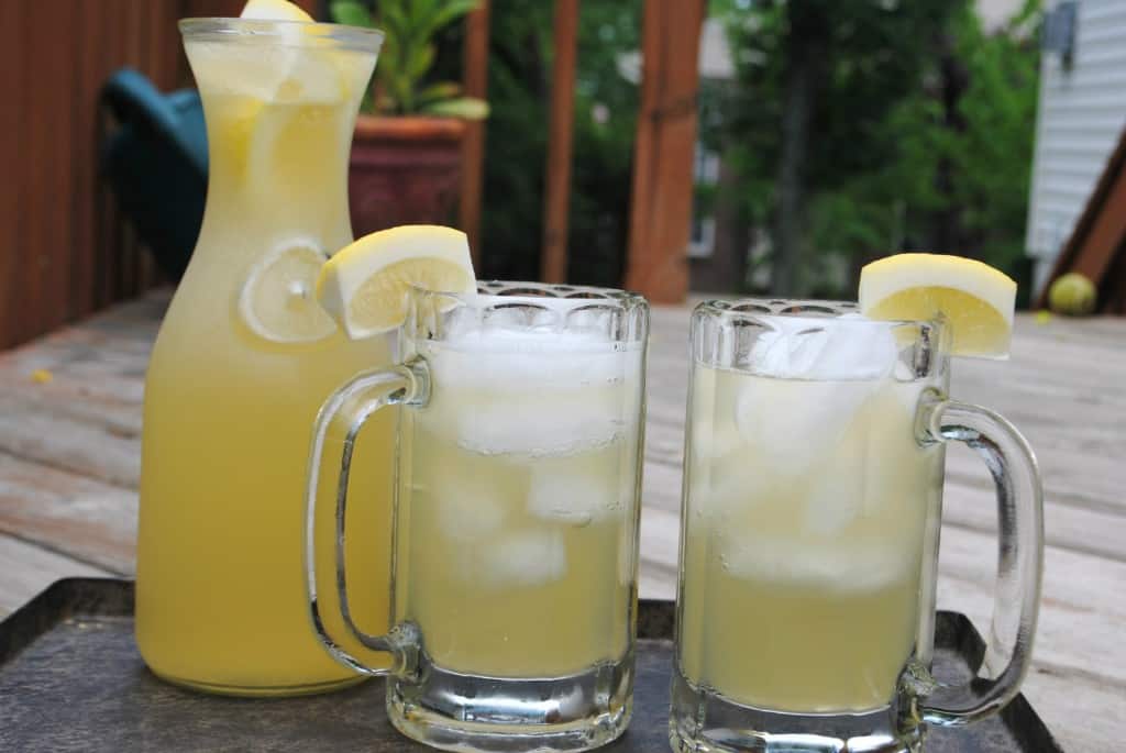 Lemonade Beer from www.shugarysweets.com