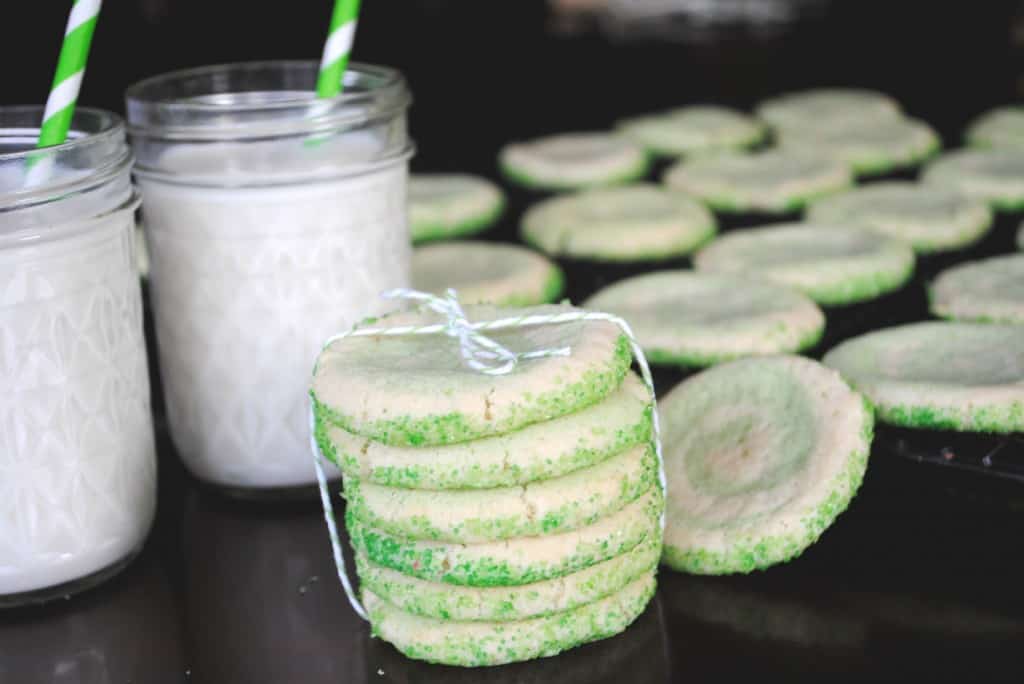 Lime Swirled Icebox Cookies from www.shugarysweets.com Lime Swirled Icebox Cookies from www.shugarysweets.com