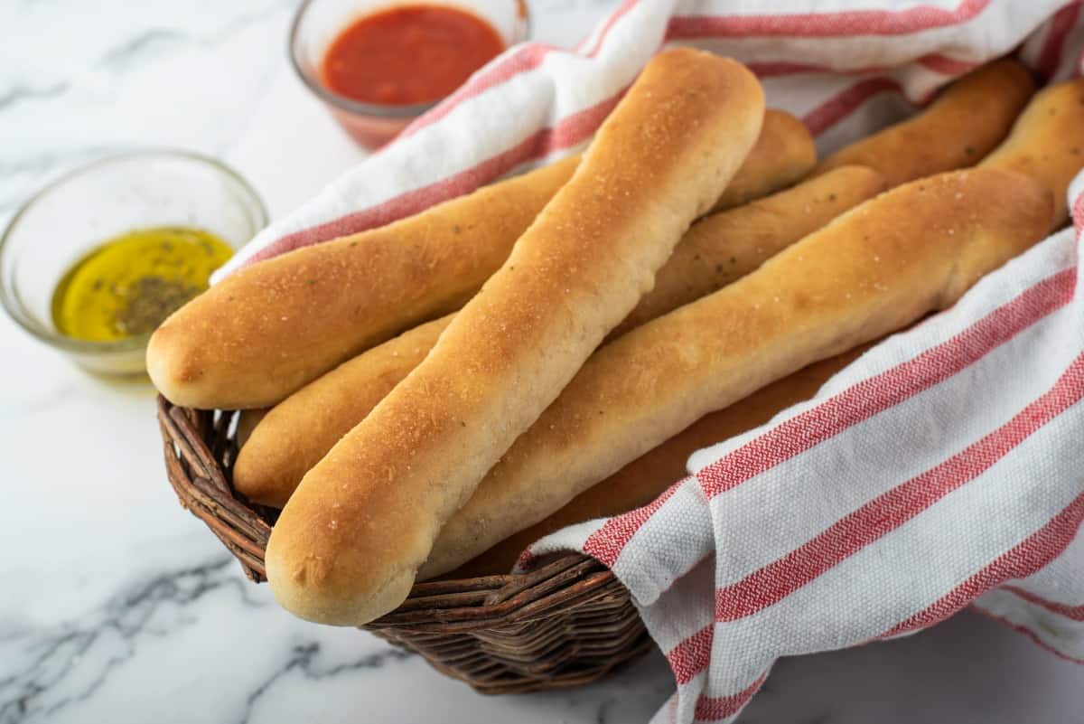 Olive Garden Breadstick Letters 2025 Menu Images References :