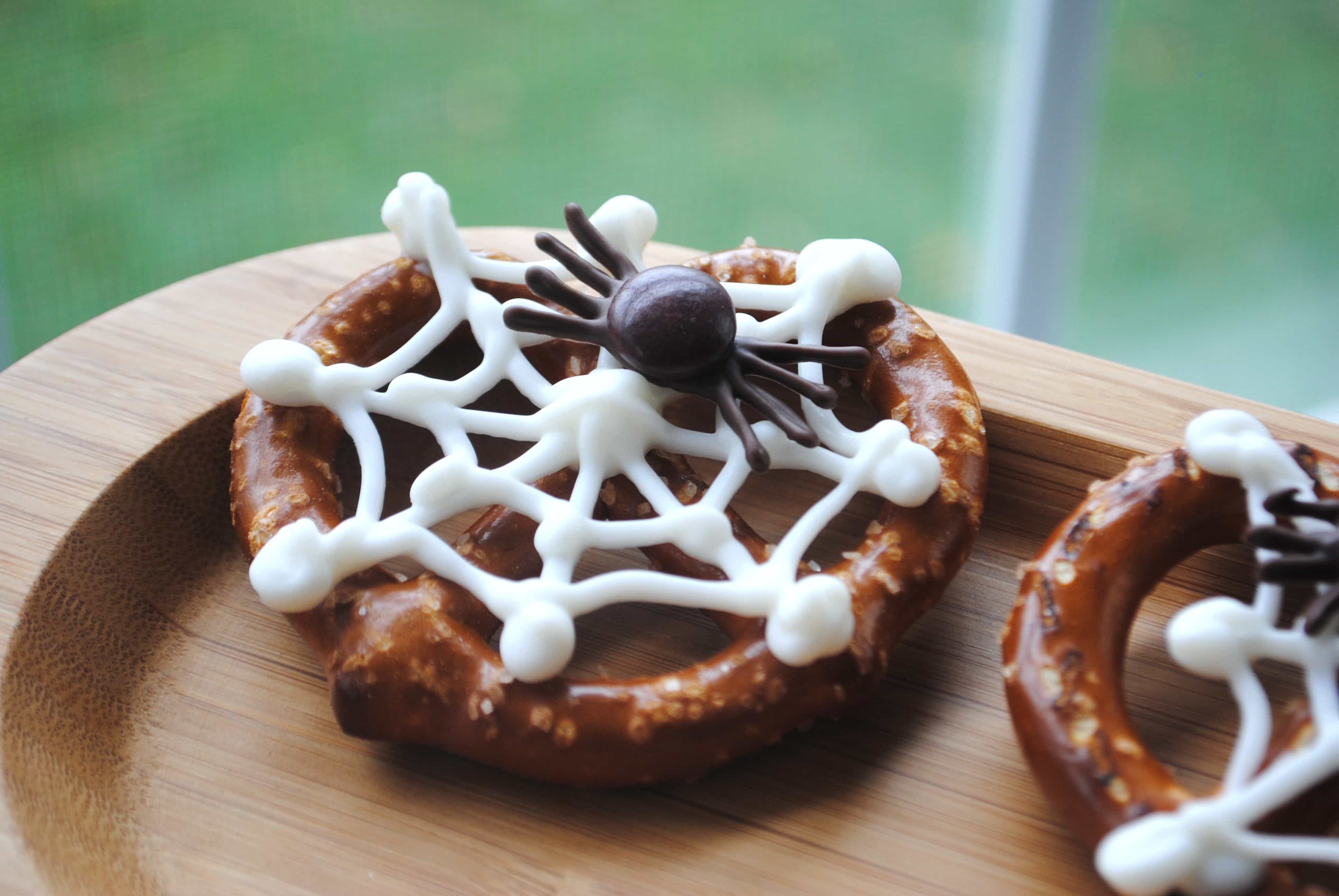 Halloween Spider and Web Pretzels - Shugary Sweets