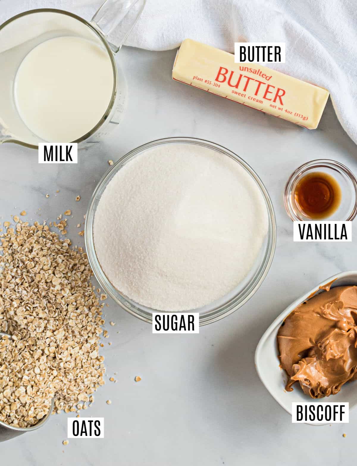 Ingredients needed to make no bake cookies with Biscoff.