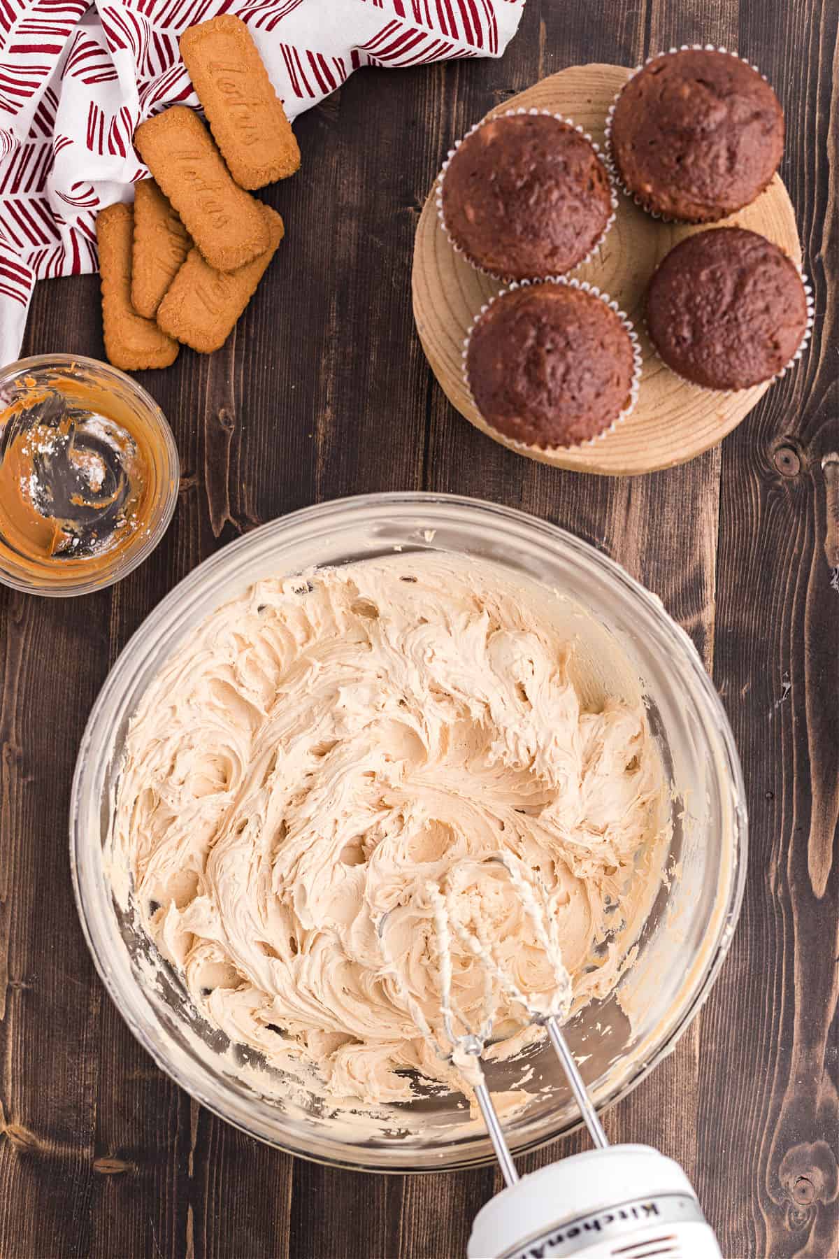 Clear glass bowl with biscoff frosting.