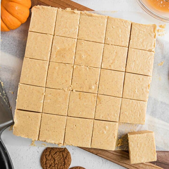 Pumpkin fudge cut into square pieces.