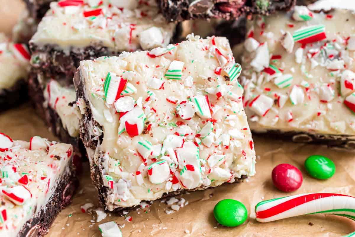 Cookie bars with white chocolate and crushed candy canes,