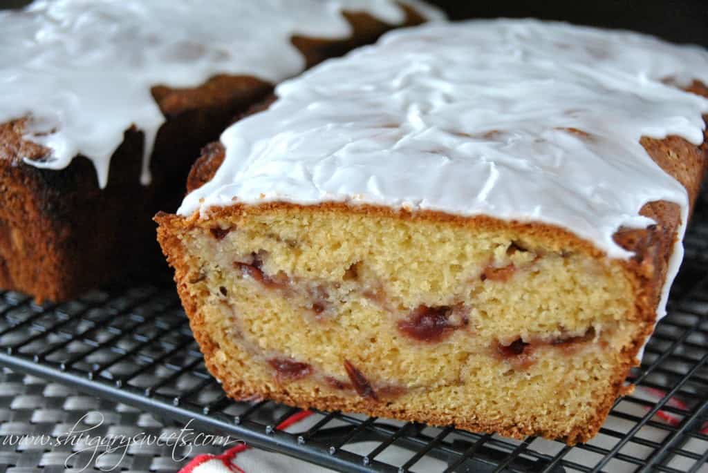 Cranberry Almond Bread- a quick bread using whole berry cranberry sauce and almond extract. LOVELY. #cranberry #quickbread www.shugarysweets.com