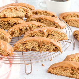 Attention, coffee lovers! Caramel Macchiato Biscotti are calling. A hint of espresso is baked right into crunch caramel-covered cookies. You can have your coffee, and eat it too!