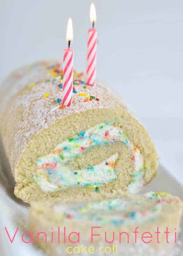 Vanilla Funfetti Cake Roll: delicious vanilla sponge cake with homemade funfetti whipped cream filling. Perfect summer dessert! Vanilla Funfetti Cake Roll: delicious vanilla sponge cake with homemade funfetti whipped cream filling. Perfect summer dessert!