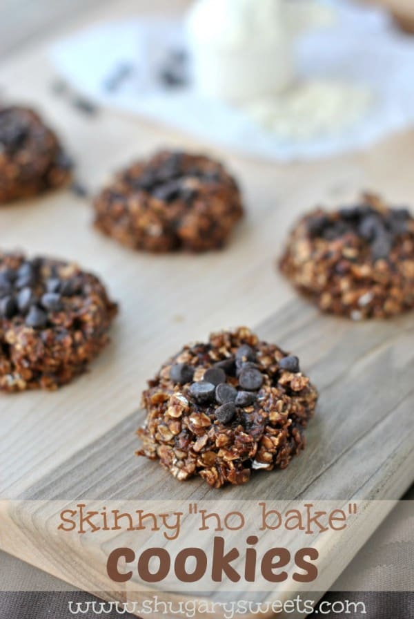 Skinny No Bake Cookies: made with banana, oatmeal, chocolate, peanut butter and they taste absolutely amazing!!! #nobake #skinny