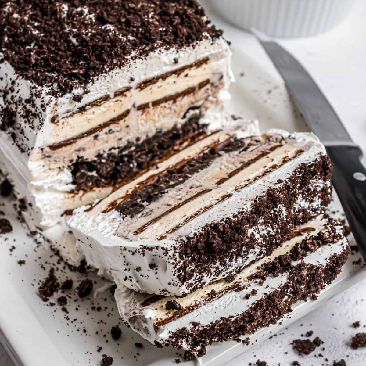 Cookies and Cream Ice Cream Cake