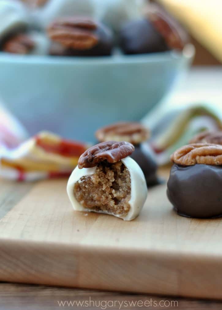 Pecan Pie Truffles: delicious bites of pecan pie in a chocolate truffle coating! #ThinkFisher