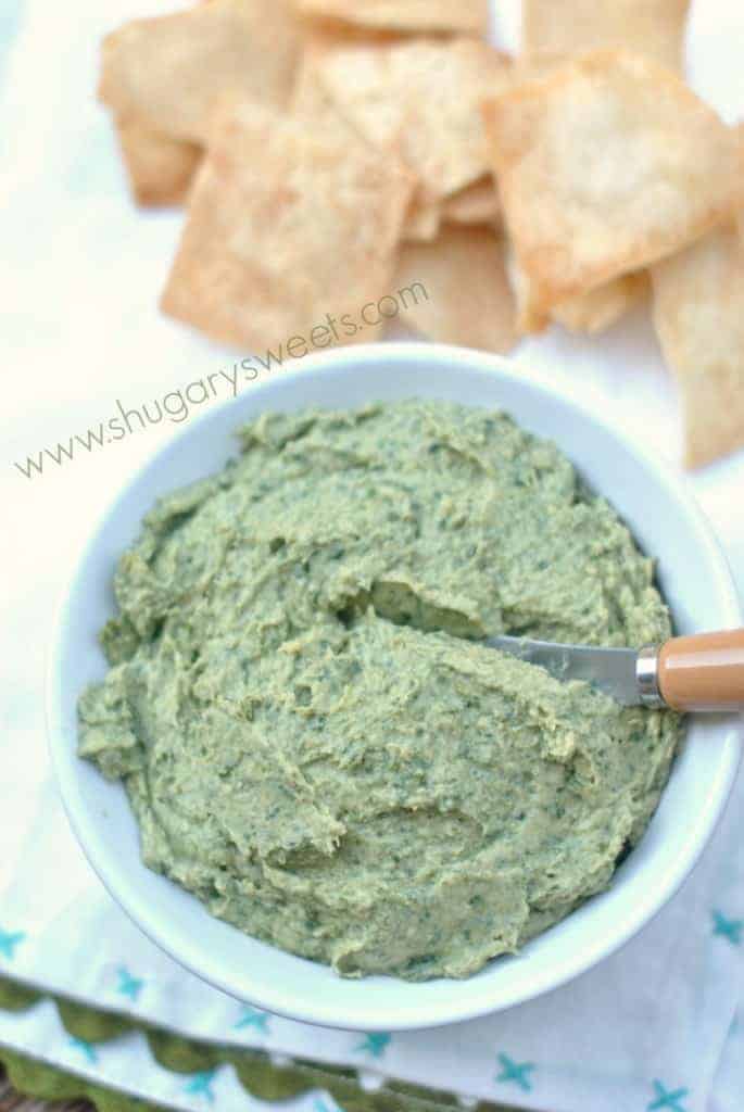 Spinach Artichoke Hummus: healthy and delicious!