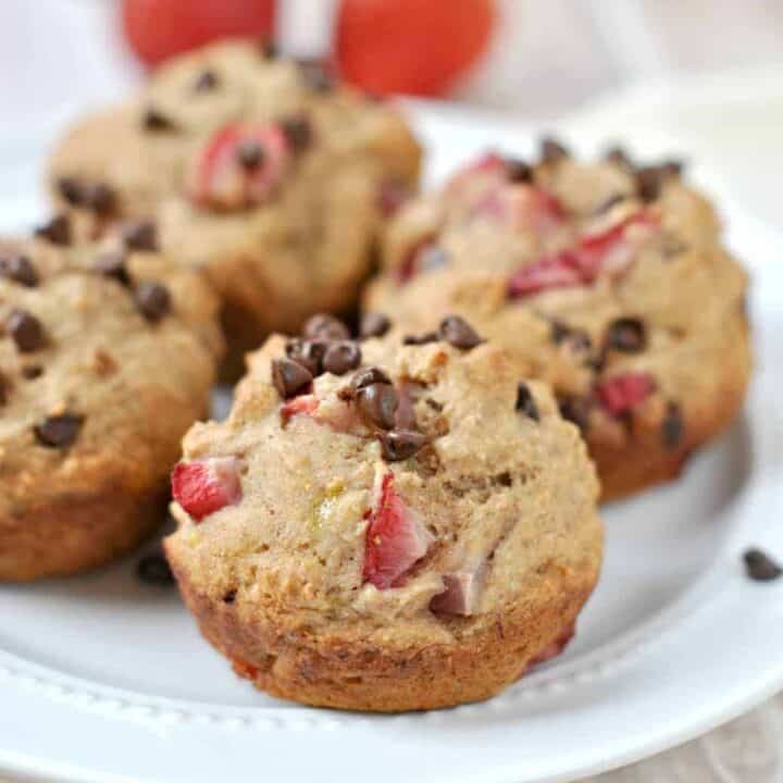 Skinny Strawberry Chocolate Chip Muffins