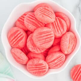 https://www.shugarysweets.com/wp-content/uploads/2014/02/strawberry-mints-recipe-270x270.jpg