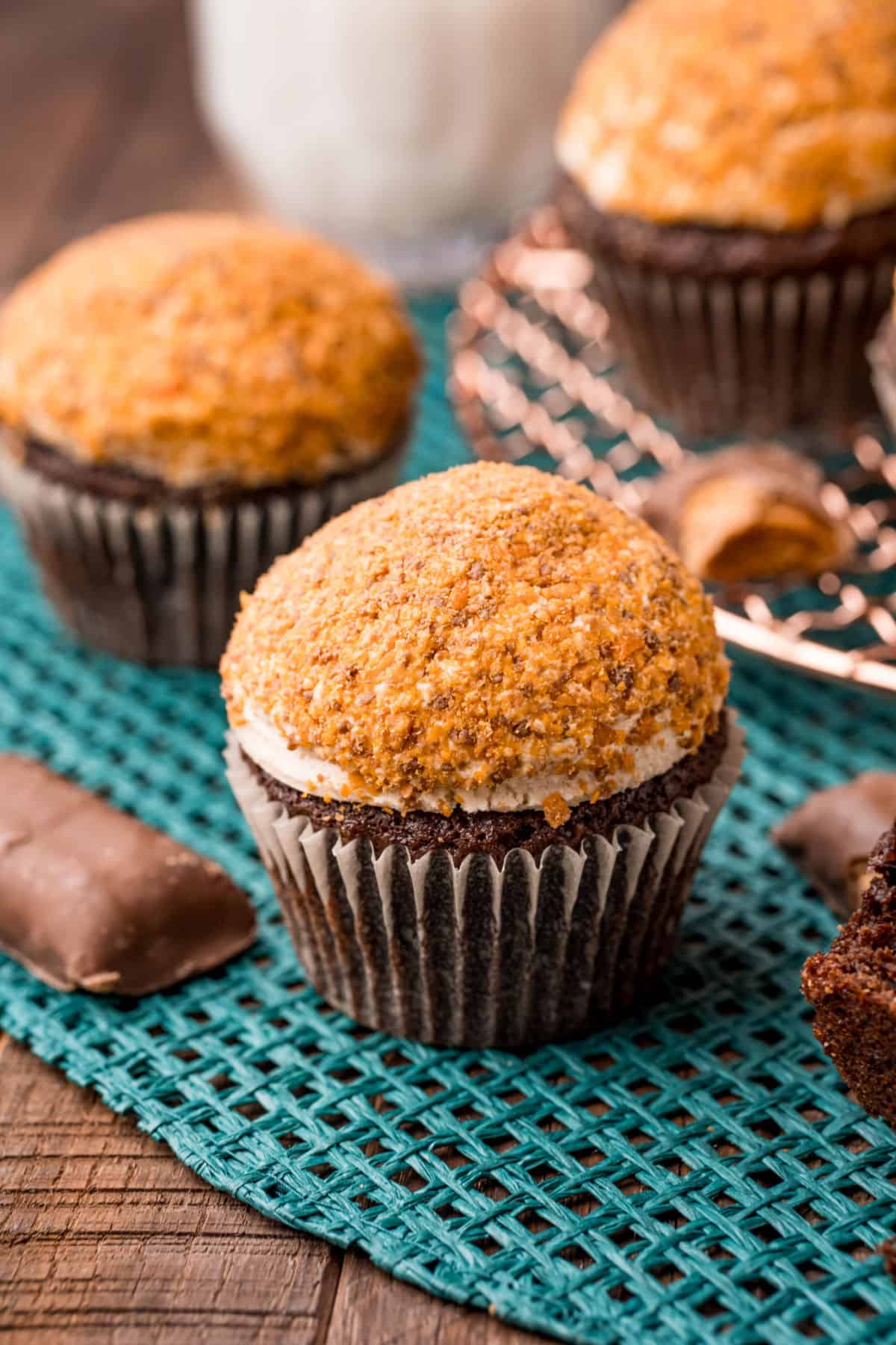 Disney copycat peanut butter butterfinger crunch cupcake.