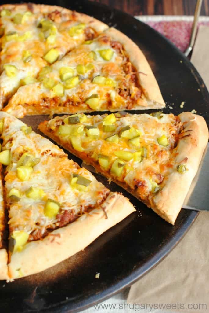 Sloppy Joe Pickles and Cheese Pizza: transform your pizza night with this DELICIOUS pizza recipe. Even my pickiest eaters LOVED it. #BecomeABetterBaker