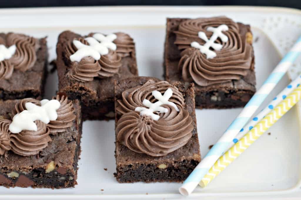 Frosted Chocolate Nut Cookie Bars perfect for your Superbowl Party!! #thinkfisher