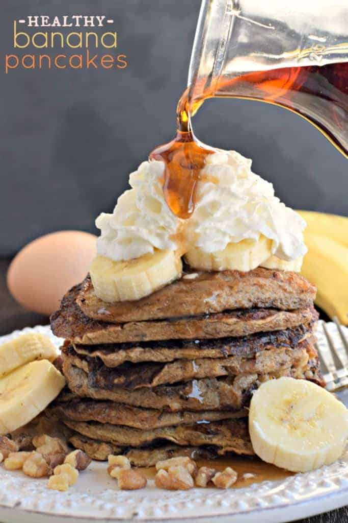 Healthy Banana Pancakes with 4 simple ingredients (no flour)! #thinkfisher