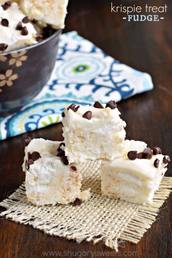 Krispie Treat Fudge recipe: gooey krispie treat flavor with a decadent fudge texture. A must make!