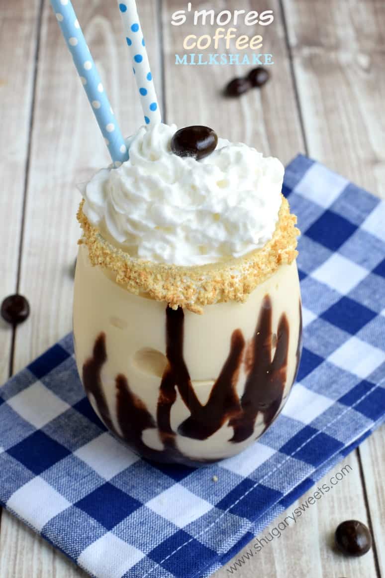 S'mores Coffee Milkshake: made with vanilla ice cream, brewed coffee, marshmallow and grahams. This is one afternoon pick-me-up you must try!