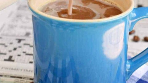 https://www.shugarysweets.com/wp-content/uploads/2015/07/chocolate-marshmallow-coffee-creamer-1-480x270.jpg
