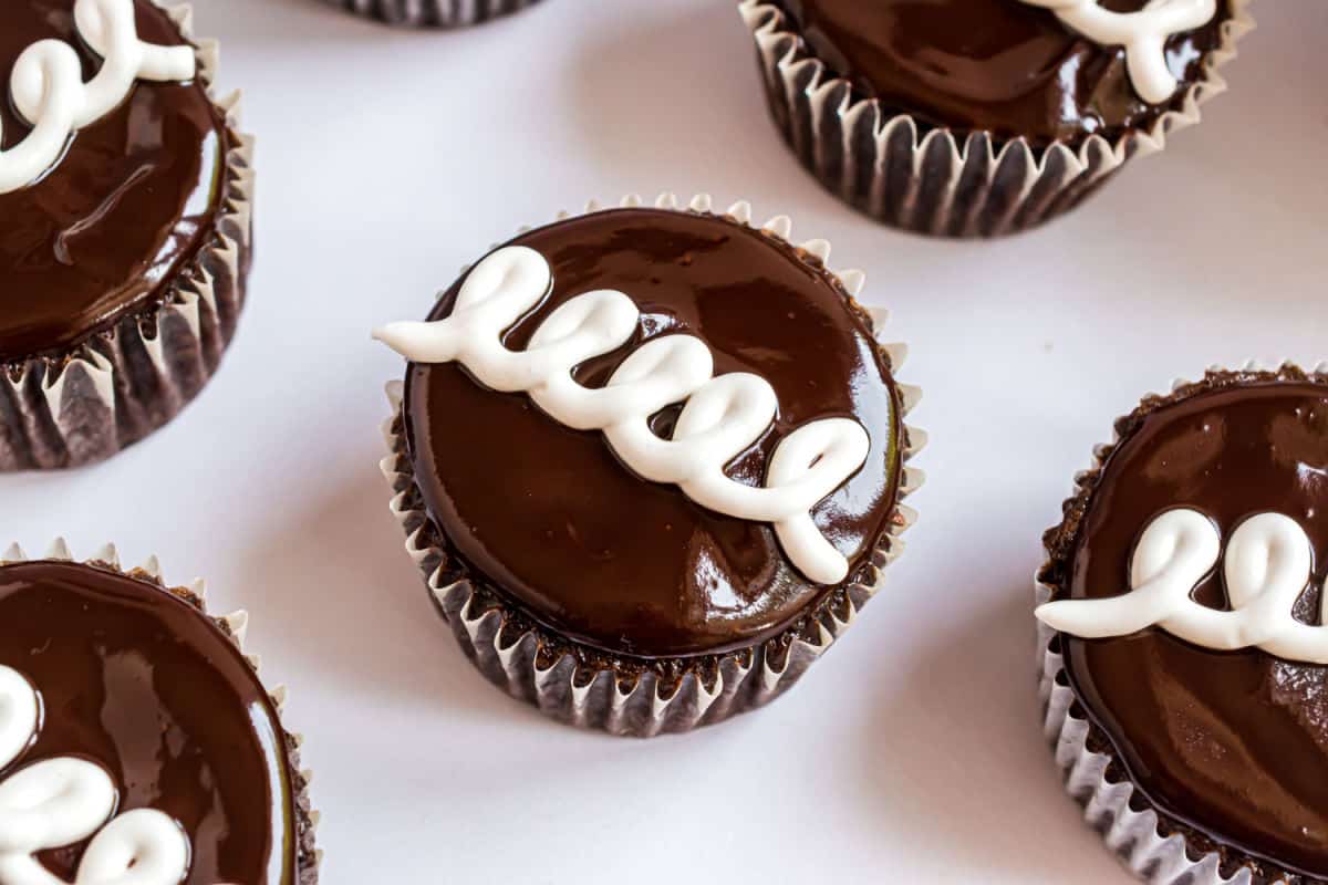 Copycat Hostess Cupcakes Recipe Shugary Sweets