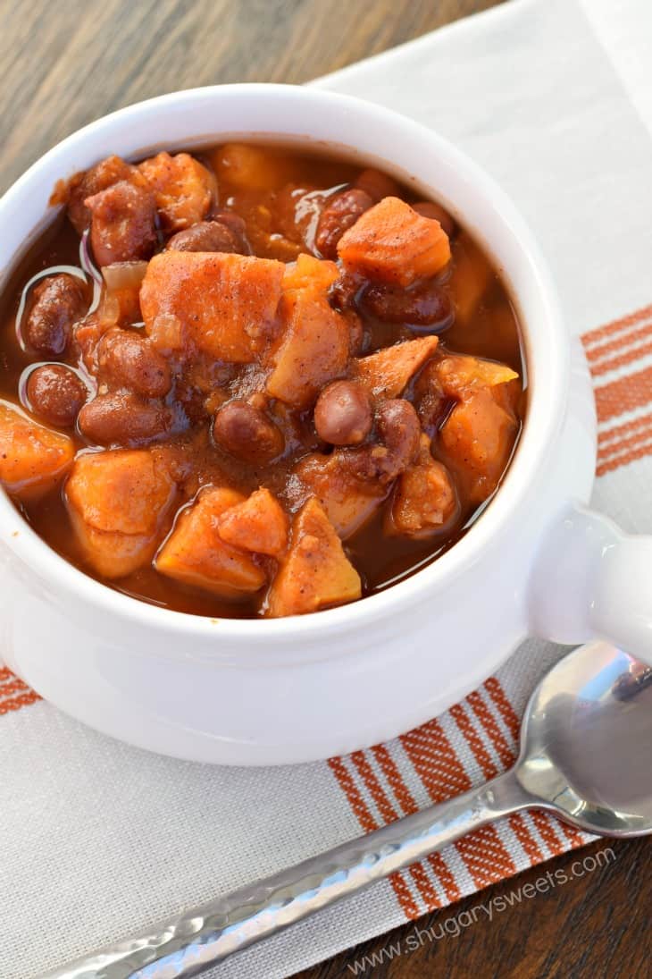 White crock filled with sweet potato chili.