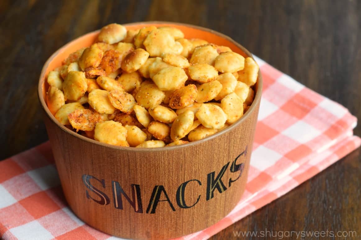 3 ingredients and no oven needed (made in a paper bag). This Taco Seasoned Oyster Crackers recipe is a great alternative to chips and pretzels! 