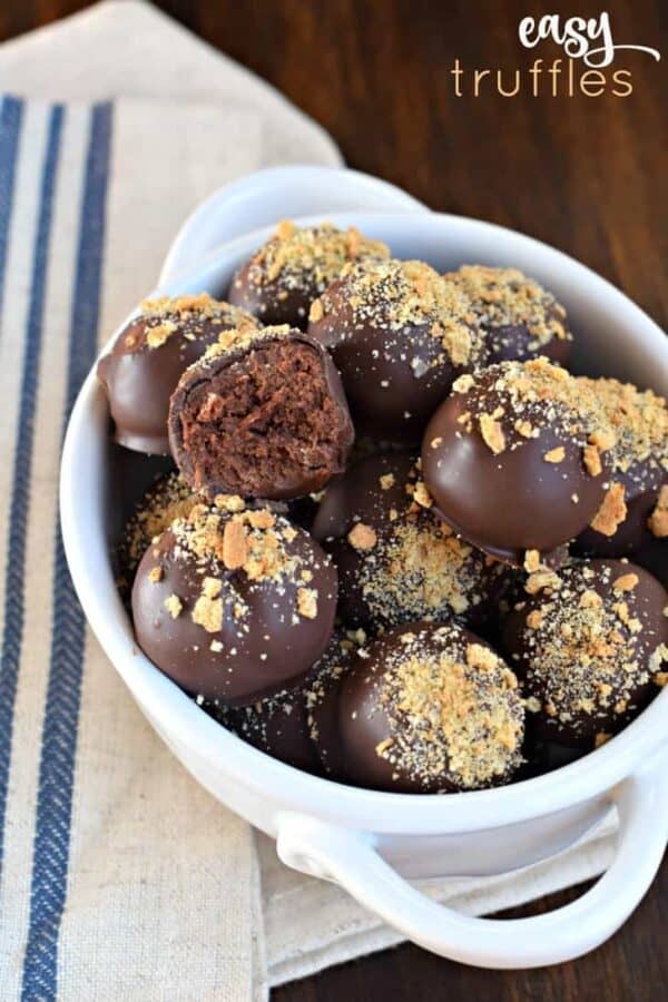 Rich and decadent, these truly are EASY Chocolate Truffles! Perfect for a delicious treat, or give as a gift.