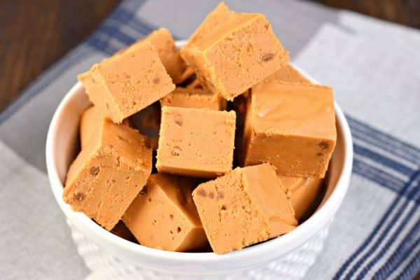 If you LOVE cinnamon, then I suggest you indulge in a piece (or twenty) of this Cinnamon Fudge!