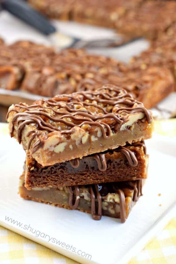 Chewy, nutty Pecan Pie Blondies are the perfect Fall treat! Or bake them all year long!