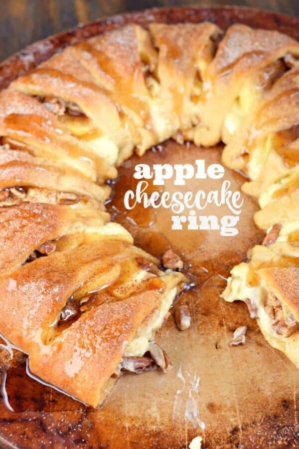 This Apple Cheesecake Ring is the perfect holiday breakfast, or serve it to your family for brunch! You'll love the flaky crescent roll crust, the sweet cheesecake filling and the crunch of apples!