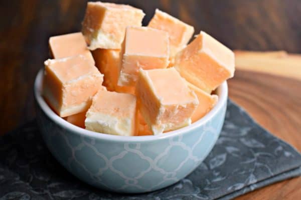 Orange Creamsicle Fudge is like your favorite ice cream treat from the truck - but it doesn't melt! Just the right amount of sweet for an afternoon jolt of happiness.