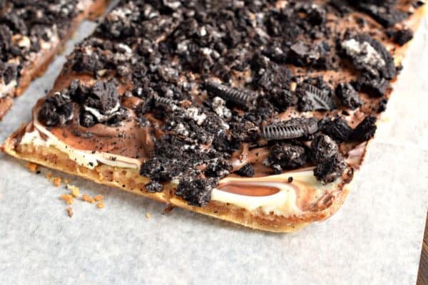 Oreo Toffee is a sweet and scrumptious snack! This is one party dessert everyone will devour!