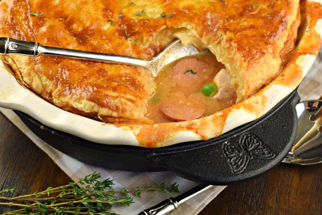 Easy Chicken and Sausage Jambalaya Pot Pie recipe with Puff Pastry!