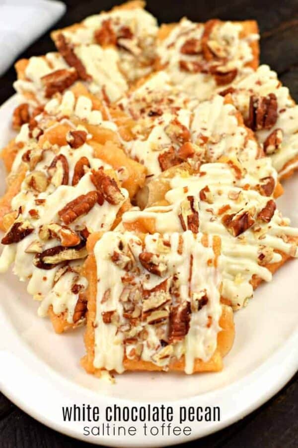 White Chocolate Pecan Saltine Toffee #crackertoffee #christmas #candy #homemade #recipe