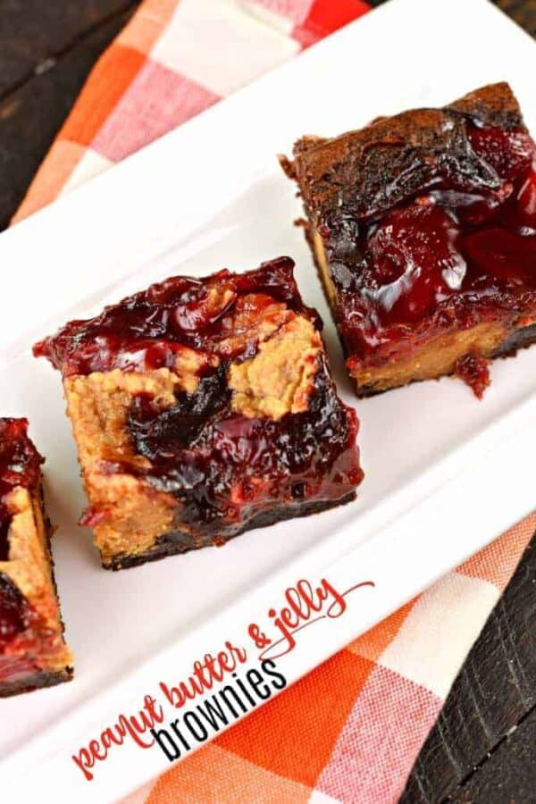 Peanut Butter and Jelly Brownies #luckyleaf #piefilling #chocolate #brownies #peanutbutter #jelly #sponsored