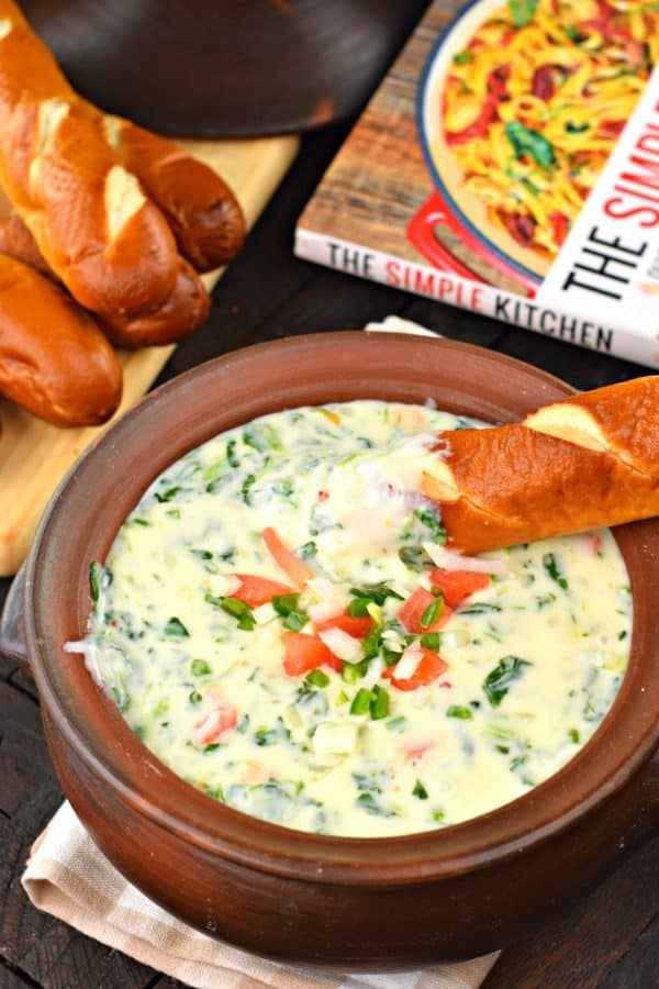 Jalapeno Spinach Queso Dip #gameday #cheese #snack #recipe #queso #thesimplekitchen