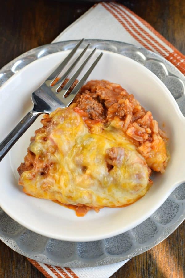 Looking for a delicious, easy weeknight dinner idea? This Instant Pot Stuffed Pepper Casserole recipe is the perfect comfort food, and ready in under 30 minutes!