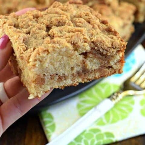 Cinnamon Sour Cream Coffee Cake