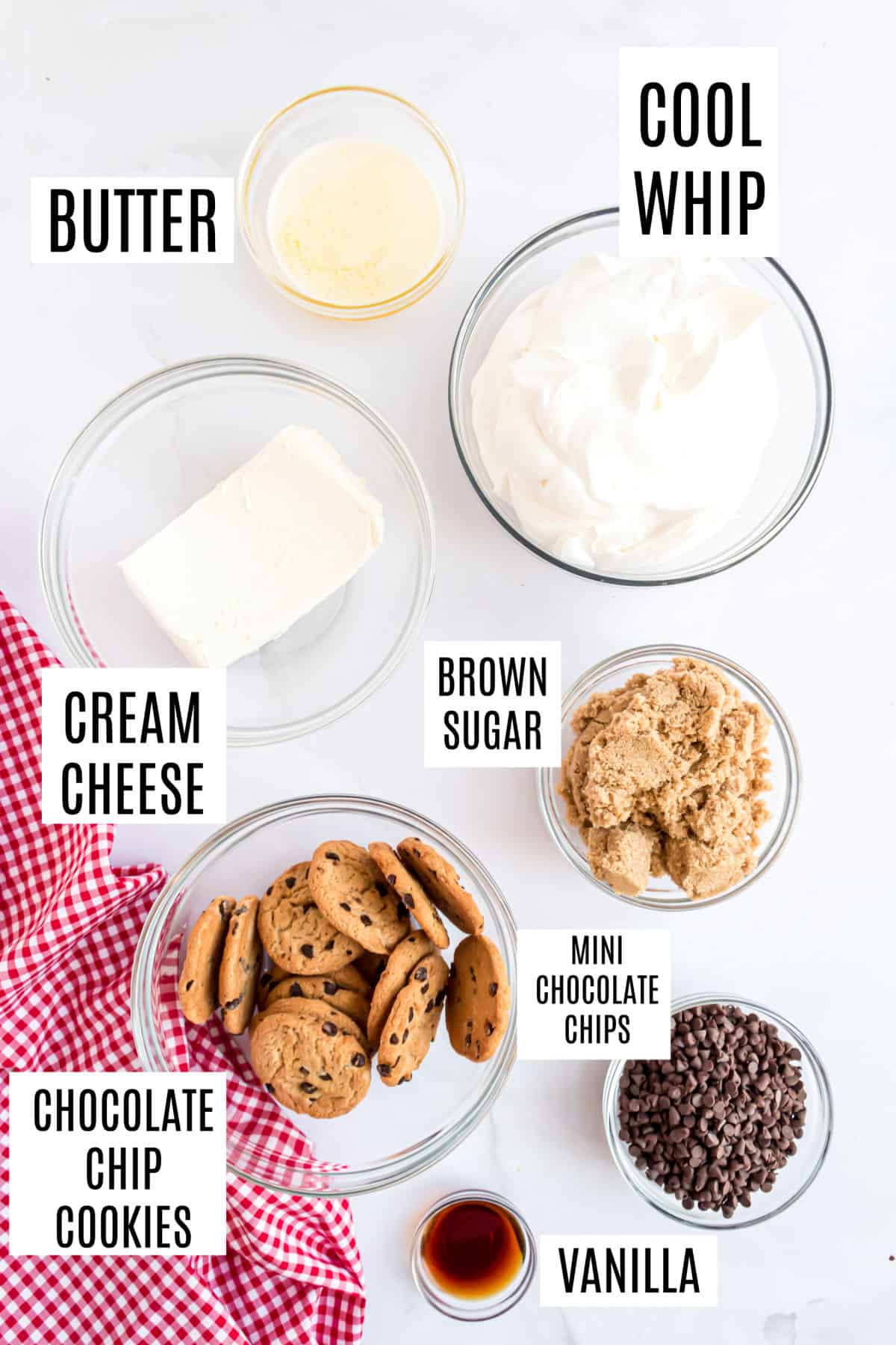 Ingredients needed to make cookie cheesecake.