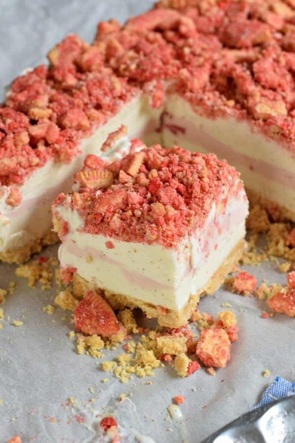 Easy No Bake Strawberry Shortcake Ice Cream Bars Recipe