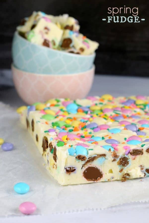 No matter the Spring holiday, this easy Easter Fudge recipe is perfect. Vanilla Fudge with pastel candies and sprinkles!