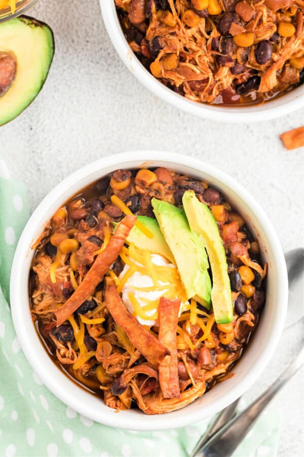 Slow Cooker Chicken Enchilada Chili Recipe Shugary Sweets