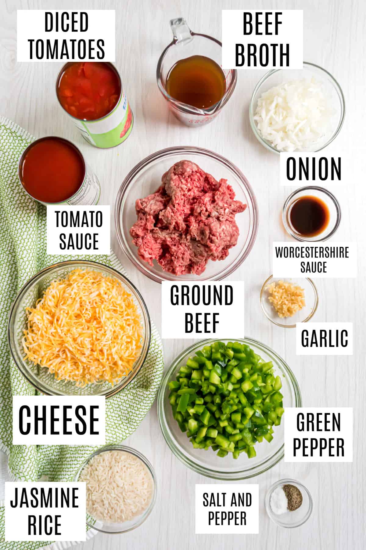 Ingredients needed to make stuffed peppers in the Instant Pot.
