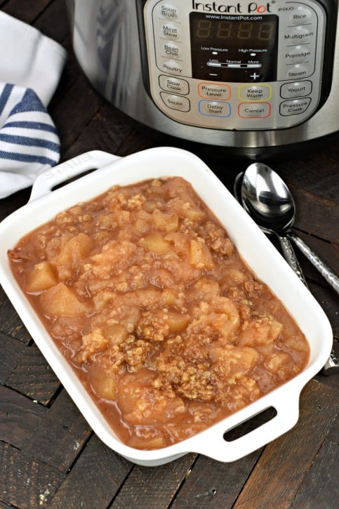 The BEST Apple Crisp Recipe (Instant Pot and Oven)