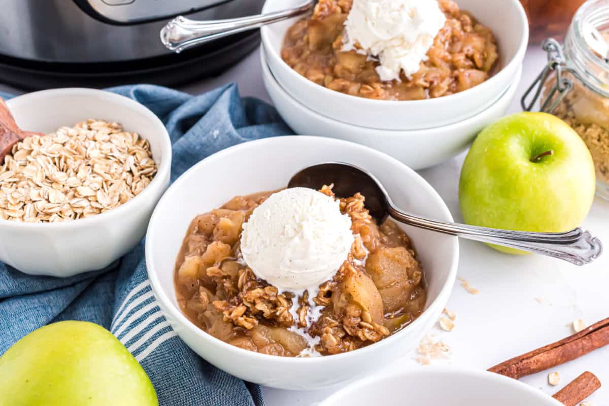 Instant Pot Apple Crisp Recipe - Shugary Sweets