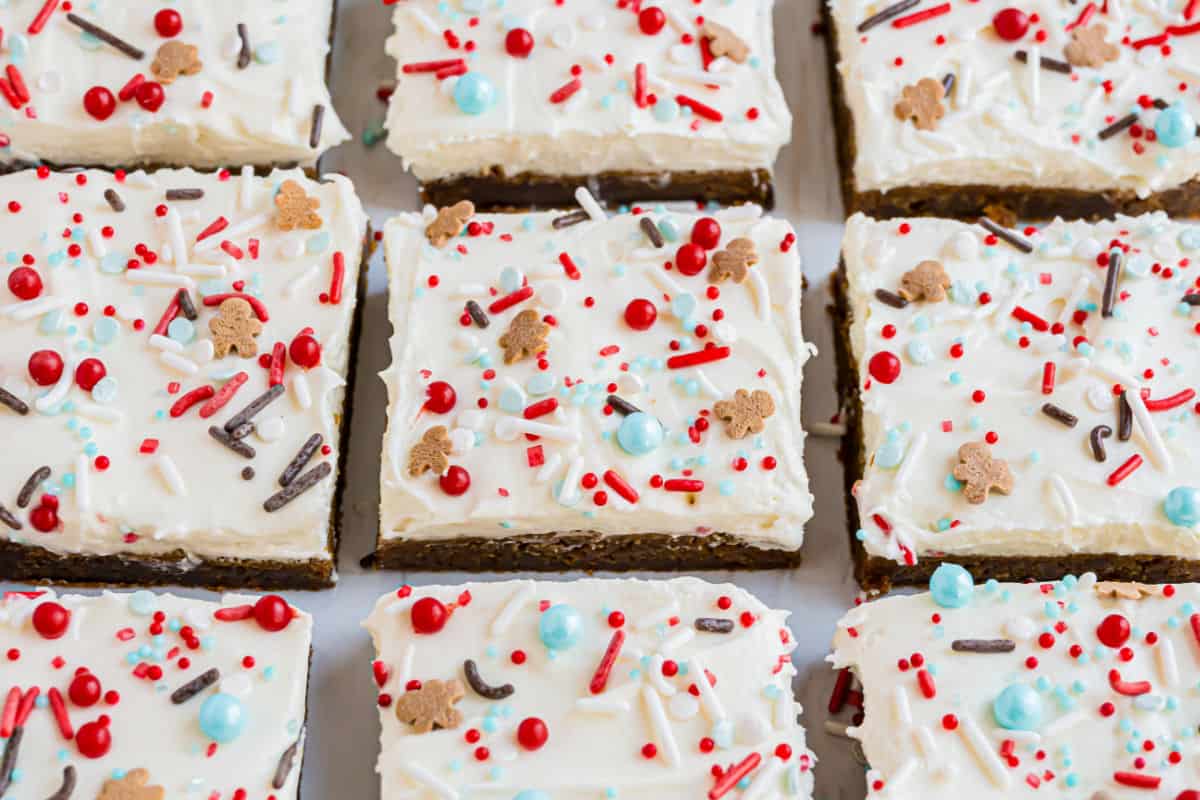 Gingerbread Cookie Bars [www.shugarysweets.com]
