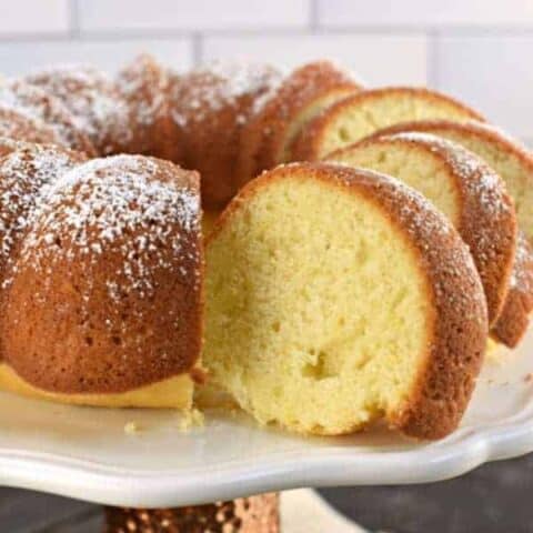 Lemon Bundt Cake