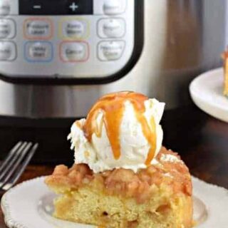 Instant Pot Apple Cake