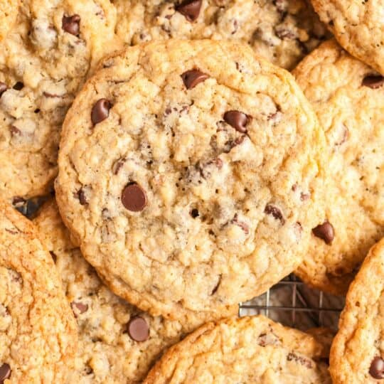 Doubletree Chocolate Chip Cookies Recipe - Shugary Sweets